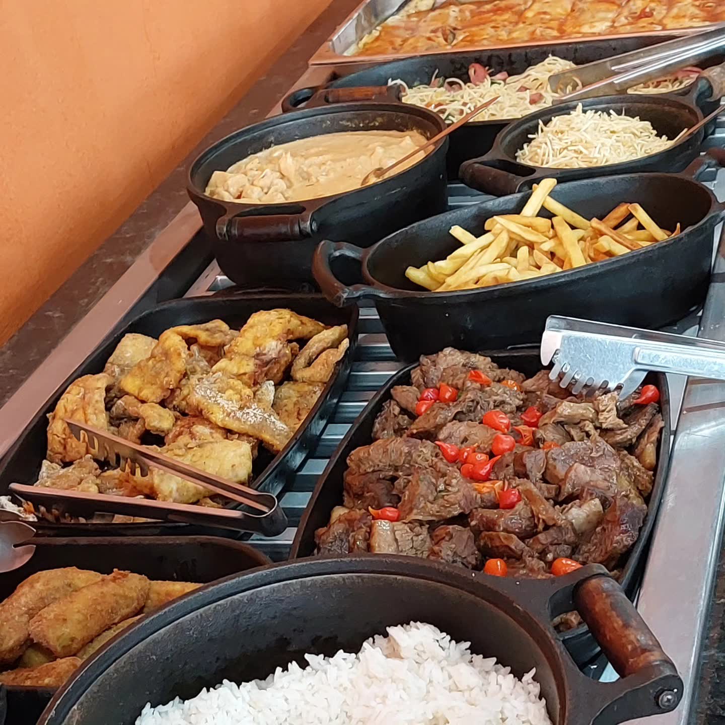 Buffet caseiro do Neno's Restaurante